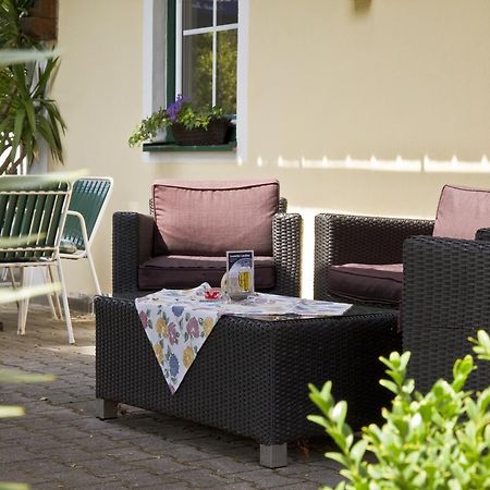 Gasthof Zum Kirchenwirt Hotel Schardenberg Bagian luar foto